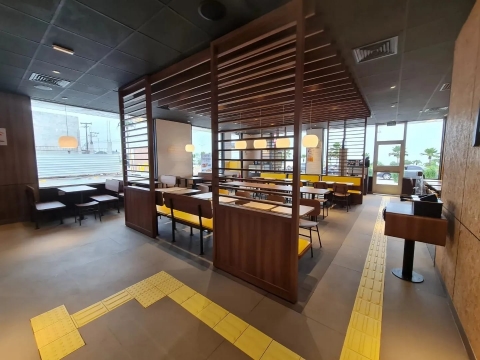 McDonald's Rio das Ostras 02